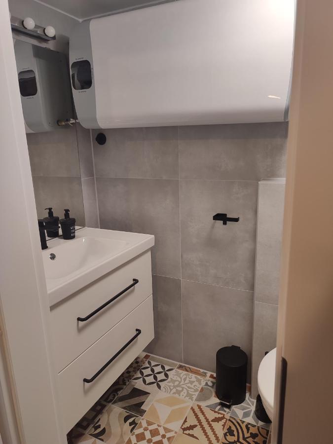 Apartman Dux 2 Karlovac Eksteriør bilde