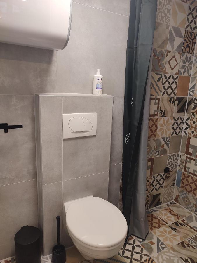 Apartman Dux 2 Karlovac Eksteriør bilde